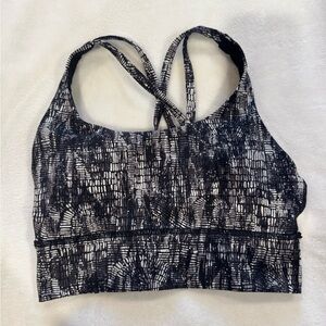 Lululemon sports bra